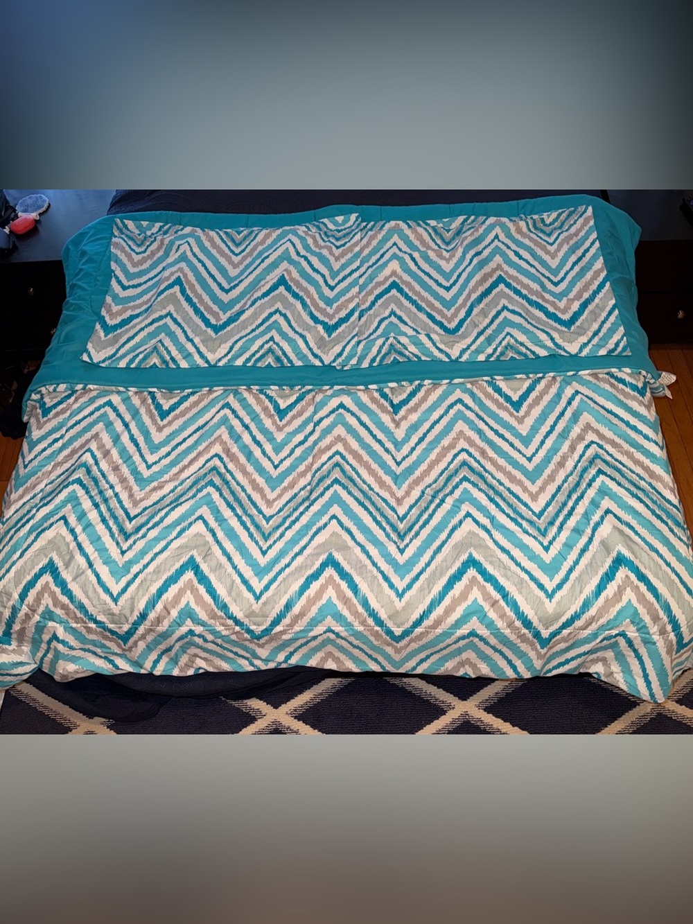 Mainstays Chevron Comforter and Pillow Shams in Teal, Gray, White